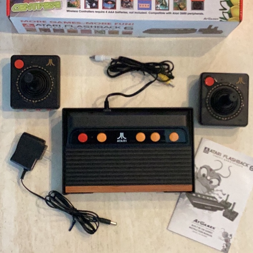 Atari Flashback 6 Classic Game Console With 100 Built In Games Complete In Box - Picture 3 of 16
